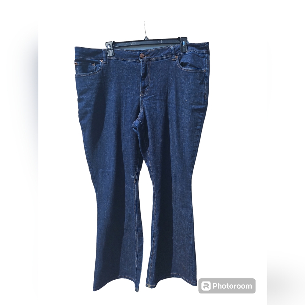 Maurice's Jean Size 22